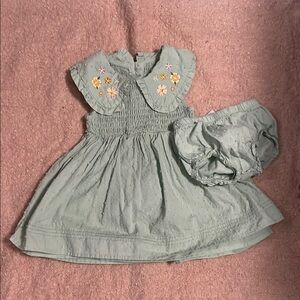 Kensie baby-Embroidered Green Kids Dress Set